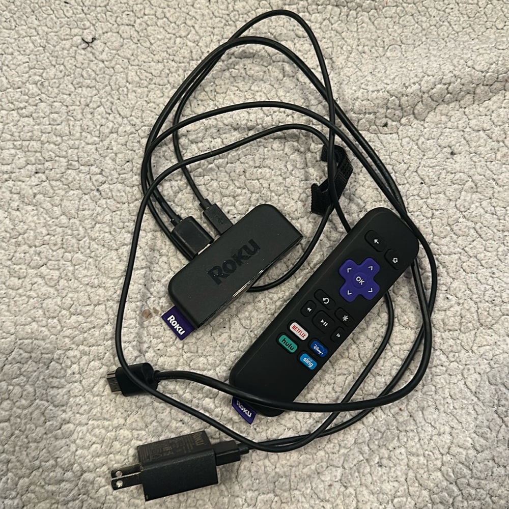 Roku 4K Streaming Kit